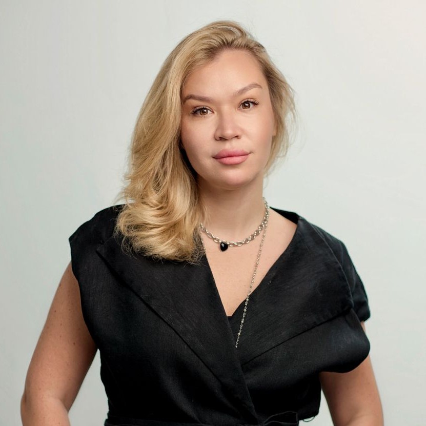 Алена Сенева — спикер форума